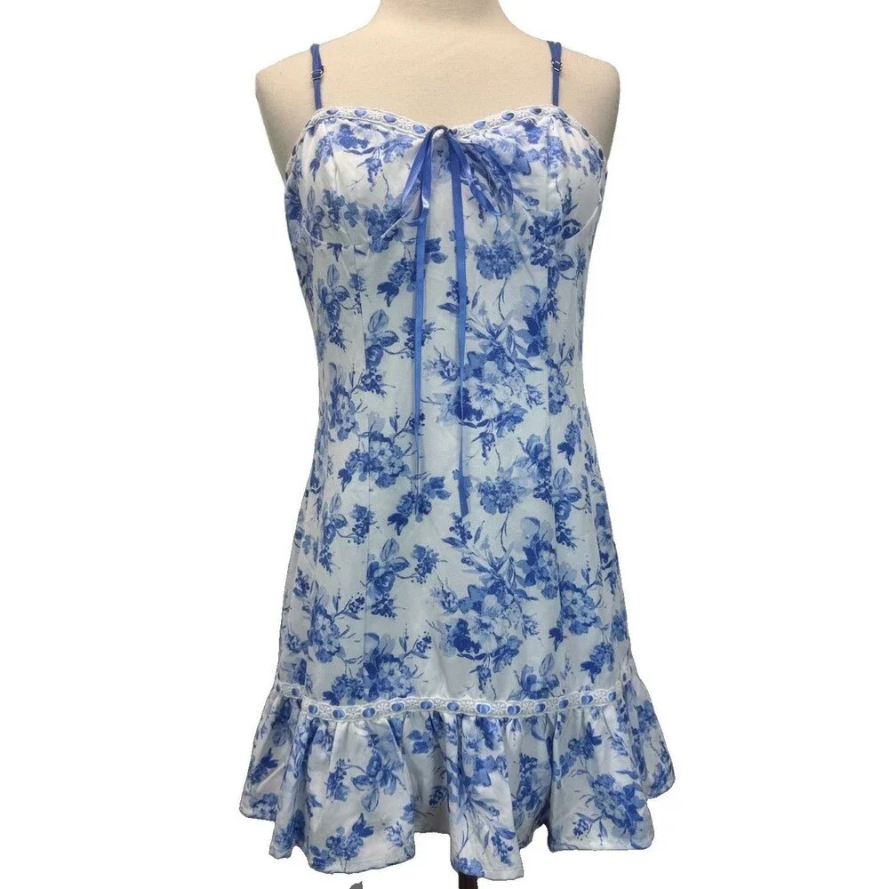 Altar'd State Floral Bow Dress Med White Blue Babydoll Short Ruffle Sweetheart - Picture 2 of 12